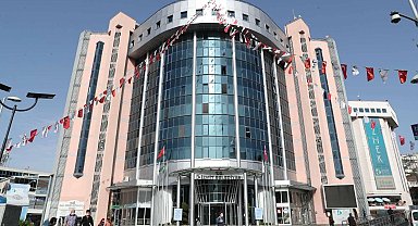 İzmit Belediyesi erkek aşçı ve aşçı yardımcısı alacak