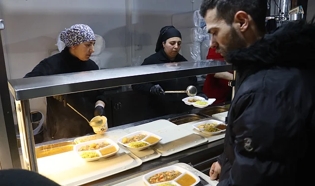 İzmit Kent Lokantaları'nda ücretsiz iftar hizmeti