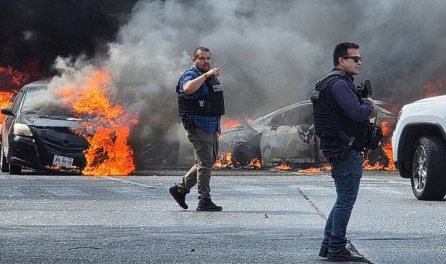Kartel Lideri Öldü Şehir Kaosa Büründü