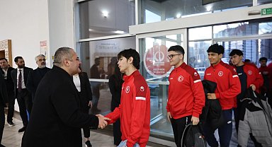 Keçiören'de Başkan Özarslan özel gereksinimli bireylerle buluştu