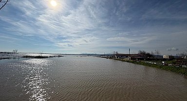 Kocaeli İtfaiyesi taşkınlara karşı Edirne'de