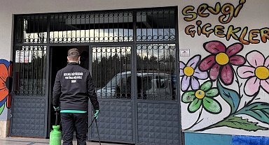 Kocaeli'de 689 okula sağlık için ilaçlama