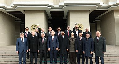 Konya protokolünden Bakan Çiftçi'ye 'hayırlı olsun' ziyareti