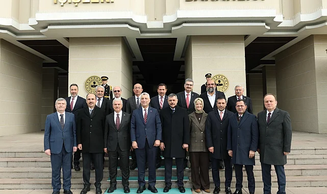 Konya protokolünden Bakan Çiftçi'ye 'hayırlı olsun' ziyareti