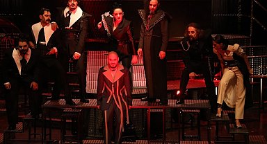 Konya Şehir'e 'yılın oyunu' ödülü