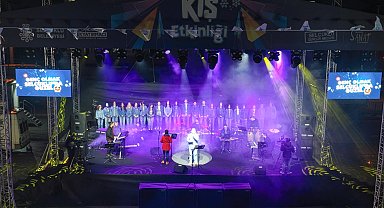 Konya Selçuklu'da gençlerden 90'lar rüzgarı