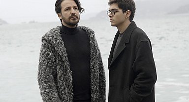 Mavi Gri ve Murat Güneş'ten "Babasından Yaralı"