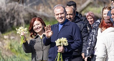 Mersin'de Nergis Şenliği renkli görüntülere sahne oldu