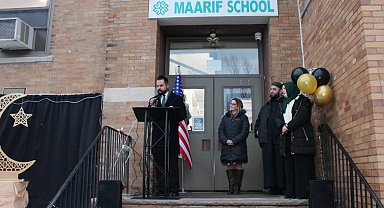 New Jersey'de ilk... Bloomfield'da Ramazan hilali Maarif Okulu'nda aydınlatıldı