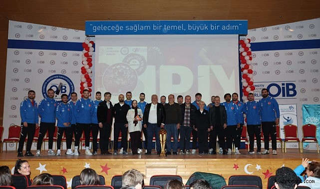 Nilüfer Belediyespor Hentbolcuları Gençlerle Buluştu