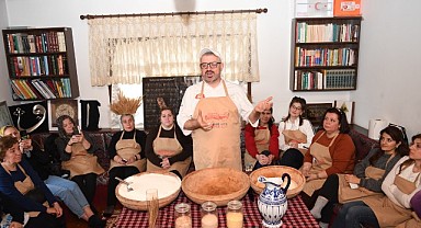 Osmangazi’de Geleneksel Ekşi Maya Atölyesi Yoğun İlgi Gördü