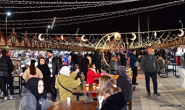 Osmangazi Meydanı Ramazan Etkinlikleriyle Canlandı