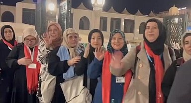 Şehit yakınları Umre'den döndü