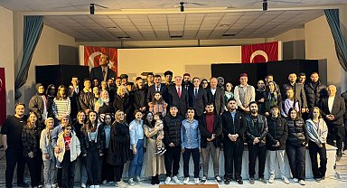 Trabzon'da "Muhacirlik" oyunu büyük ilgi gördü