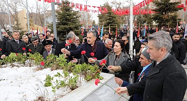 Ağrı'da 18 Mart Çanakkale Zaferi törenlerle anıldı