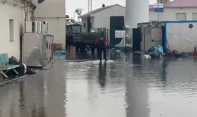 Ağrı'da su taşkınlarına müdahale