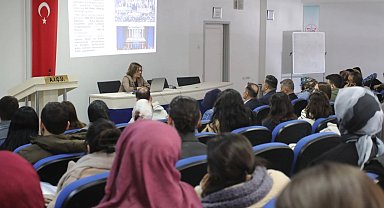 AİÇÜ'de 'Kültürel Miras ve UNESCO' konferansı