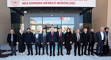 AK Parti MKYK Üyesi Mücahit Yanılmaz Karatay'da ziyaretlerde bulundu