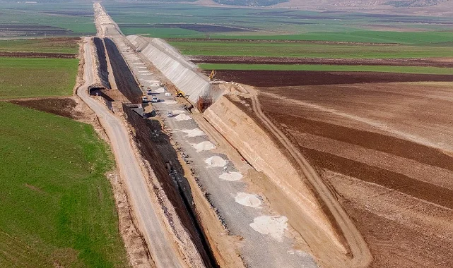 Akdeniz'i Güneydoğu'ya bağlayacak dev projede yüzde 81 ilerleme