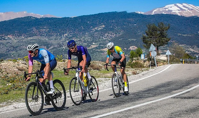 AKRA Gran Fondo Antalya için geri sayım... Kemer'de pedallar "Yeşil Gelecek" için döndürülecek