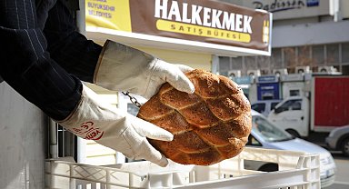 Ankara'da 'Mobil Fırın' hizmeti sürüyor