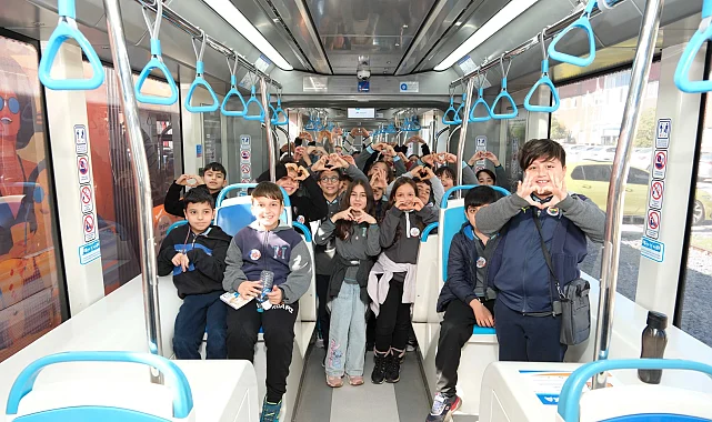 Antalya'da öğrenciler raylı sistemleri keşfetti