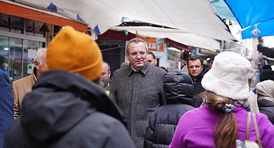 Ayvalık'ta esnaf ve vatandaşlarla bayram buluşması