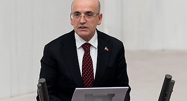 Bakanı Şimşek: Akaryakıttaki artışın vergi yükünü geçici hafifletiyoruz