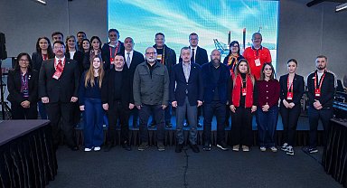 Başkan Büyükakın uluslararası gazetecilerle bir araya geldi