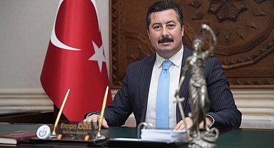 Başkan Ercan Özel'den 8 Mart mesajı: "Kadınlar toplumun mimarıdır"