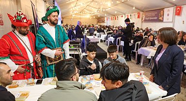 Başkan Köymen, Maltepelilerle aynı sofrada buluştu