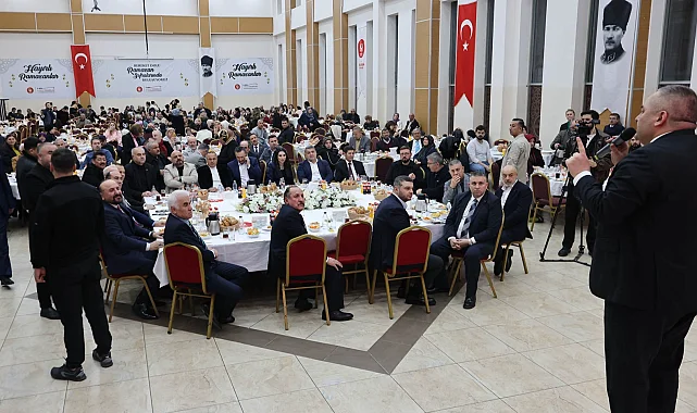 Başkan Özarslan, Başkent'in ilçeleriyle iftar sofrasında buluştu