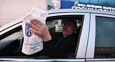 Başkentte moto kuryeli iftar desteği