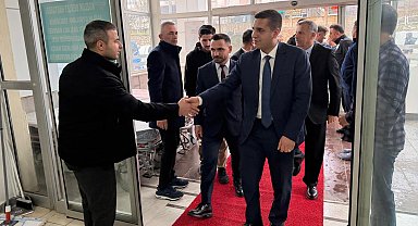 Batman Kozluk'ta bayramda sağlık çalışanlarına ve hastalara ziyaret