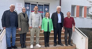 Bilecik Pazaryeri'nde Başkan Tekin'den sağlık ordusuna vefa dolu ziyaret