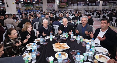 Bursa Büyükşehir Belediyesi Mustafakemalpaşa’da İftar Sofrası Kurdu