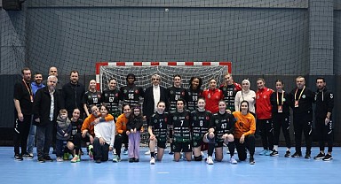 Bursa Büyükşehir Belediyespor Play-Off’ta Zirveyi Bırakmadı