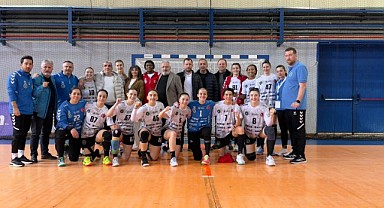 Bursa Büyükşehir Belediyespor Yarı Finalde
