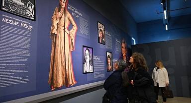 Bursa’da Çınarlı Kentin Kadınları Sergisi Ziyarete Açıldı