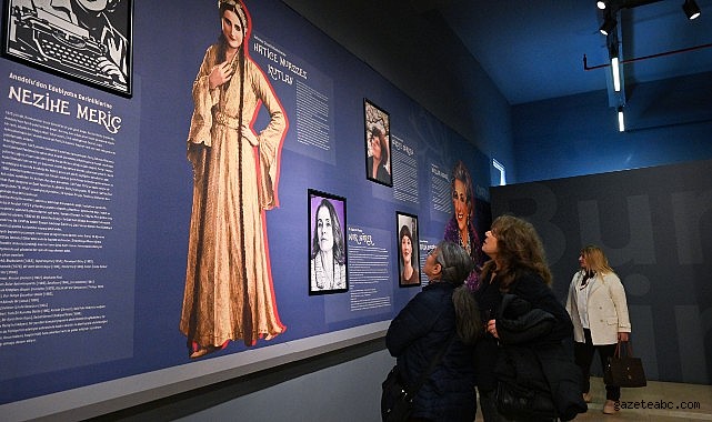 Bursa’da Çınarlı Kentin Kadınları Sergisi Ziyarete Açıldı