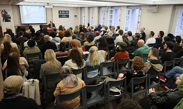 Bursa’da Felsefe Tutkunları ‘Kültür Fabrikası’nda Buluştu