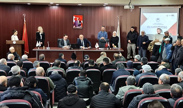 Bursa Gemlik'te çiftçilere bitki koruma ürünleri eğitimi