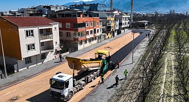 Bursa Gürsu'da yol genişletme çalışmaları sürüyor