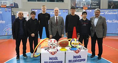 Bursa İnegöl'de 80 okula 700 bin TL'lik spor malzemesi desteği