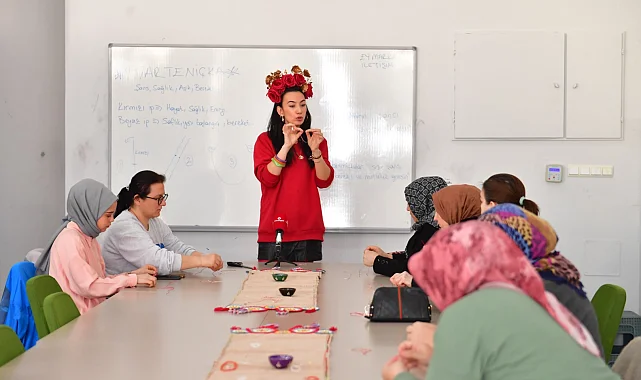 Bursa Osmangazi'de baharı müjdeleyen atölye