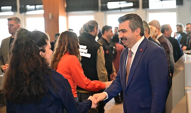 Bursa'da Yıldırım Belediyesi bayramlaştı