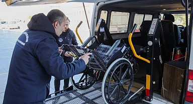 Büyükşehir Belediyesi’nden Özel Gereksinimli Bireylere Destek