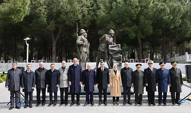 Çanakkale şehitleri Gelibolu'da anıldı