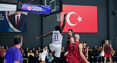 Çayırova potada son saniye basketiyle liderliği aldı