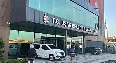 CHP’li Belediye Yetkililerine Operasyon